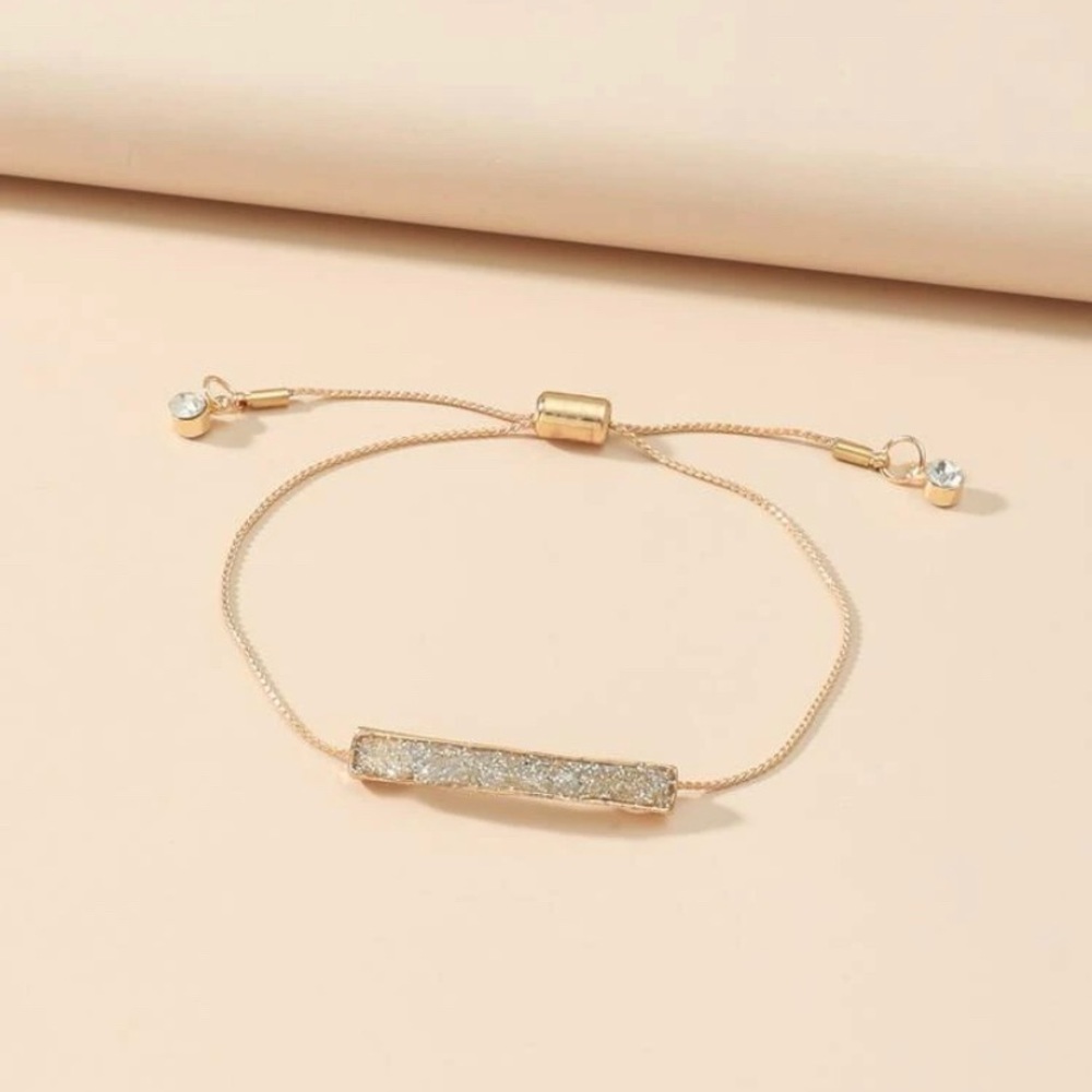 Rhinestone Detail Bracelet
